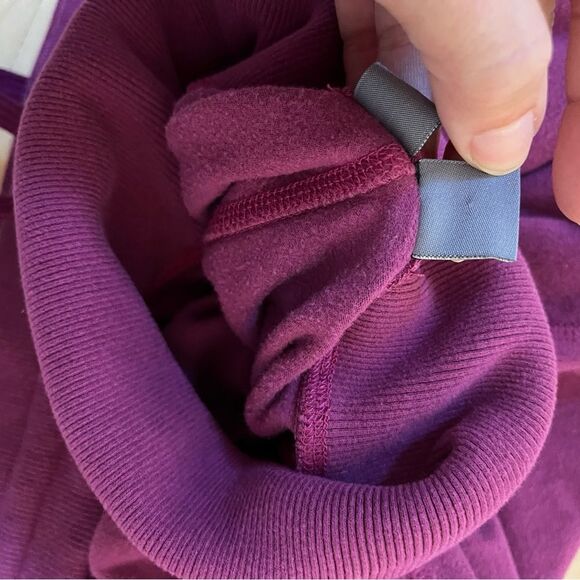 Sweaty Betty Melody Luxe Fleece Sweatshirt in Amaranth Pink 6 - Picture 12 of 14